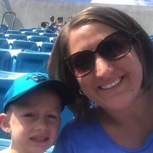 Meet your Posher, Kristen